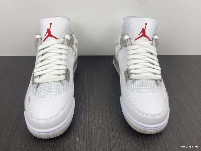 White Oreo CT8527-100 4 (2021) Retro Jordan 1112